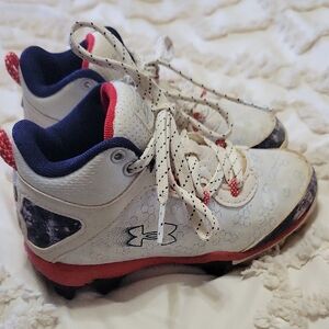 Under Armour Baseball Cleats Sz 10Y